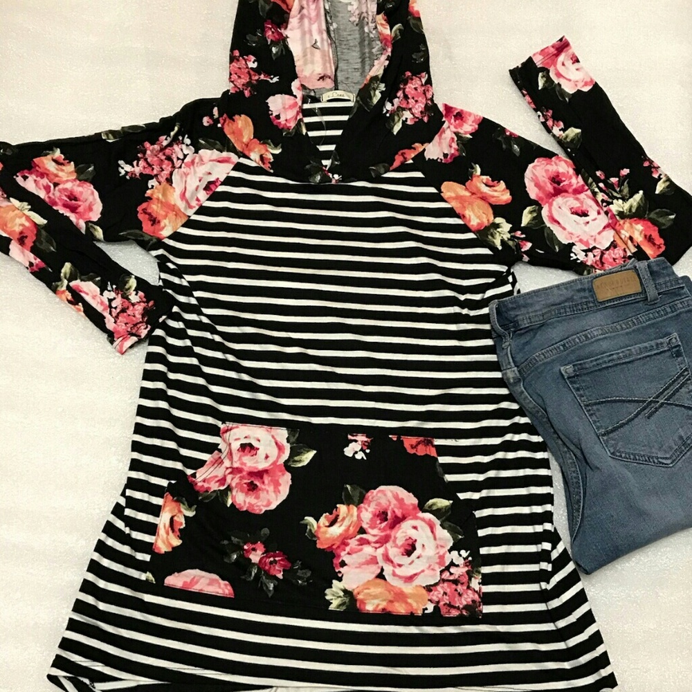 STRIPE FLORAL MIX HOODIE TOP